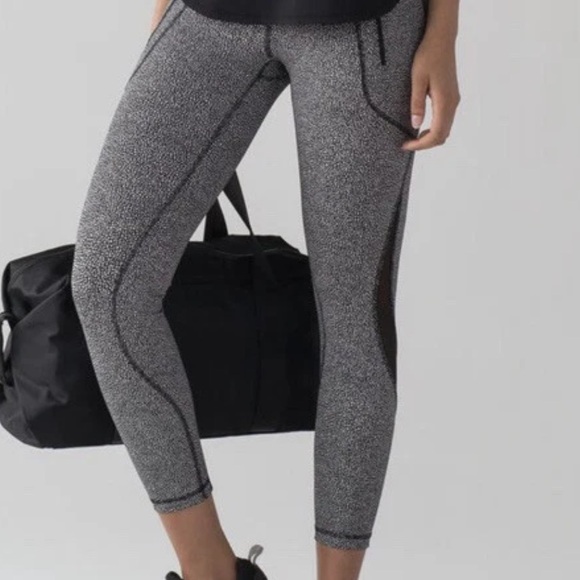 Lululemon Invigorate Chakra Print Luxtreme Zipper Pocket Leggings - Picture 2 of 9